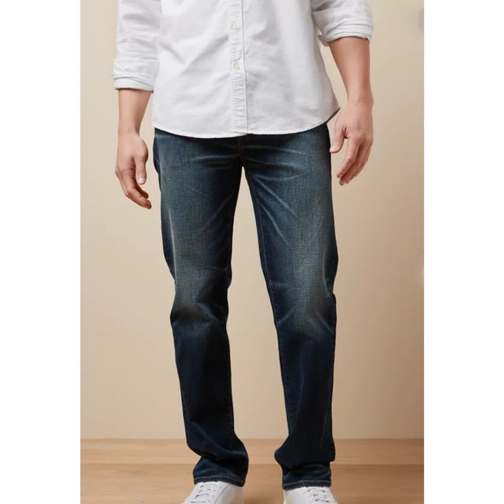 NWT American Eagle Slim Straight AirFlex Jeans Size: 30 x32 Color: Dark Ink